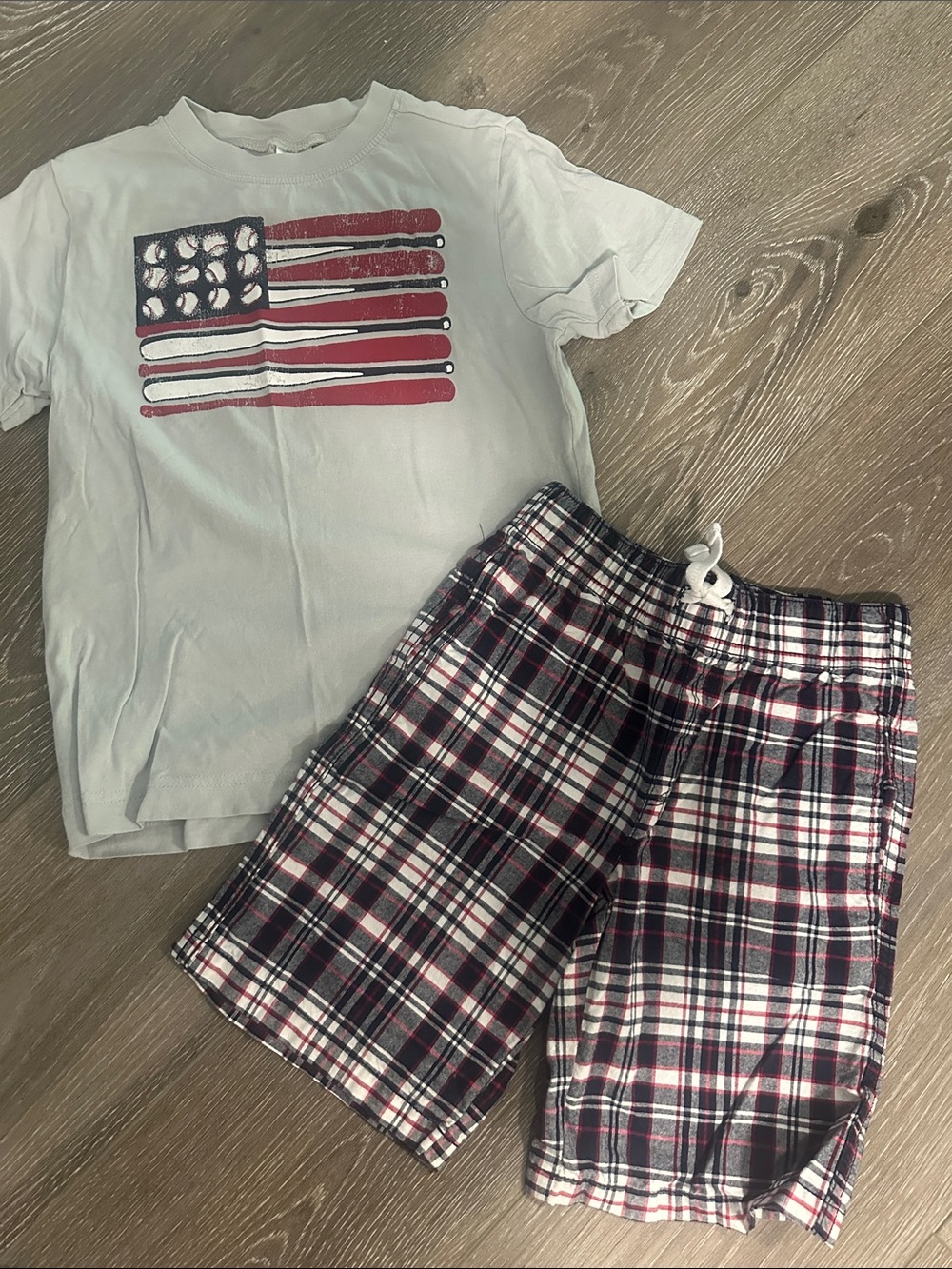 Gymboree Light Gray Tee & Navy Plaid Short Set with Red Accent